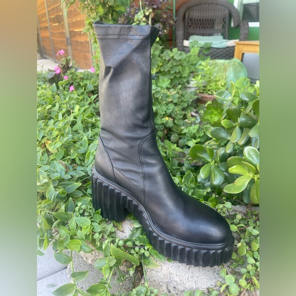 AGL Tiggy Sock booties Size 41 leather combat boot pull on style black boots - Picture 8 of 13